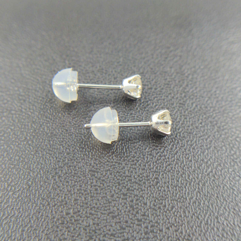 ダイヤモンド ピアス