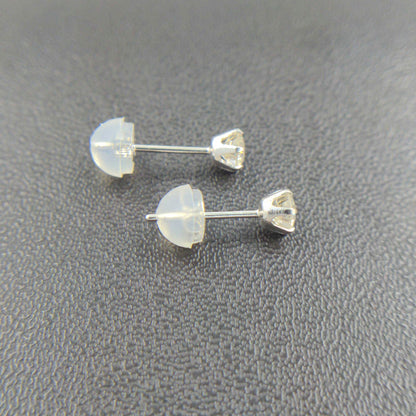 ダイヤモンド ピアス