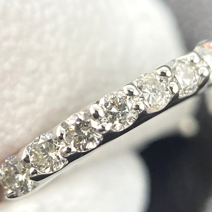 ダイヤモンド ピアス