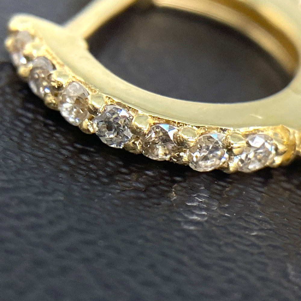 ダイヤモンド ピアス