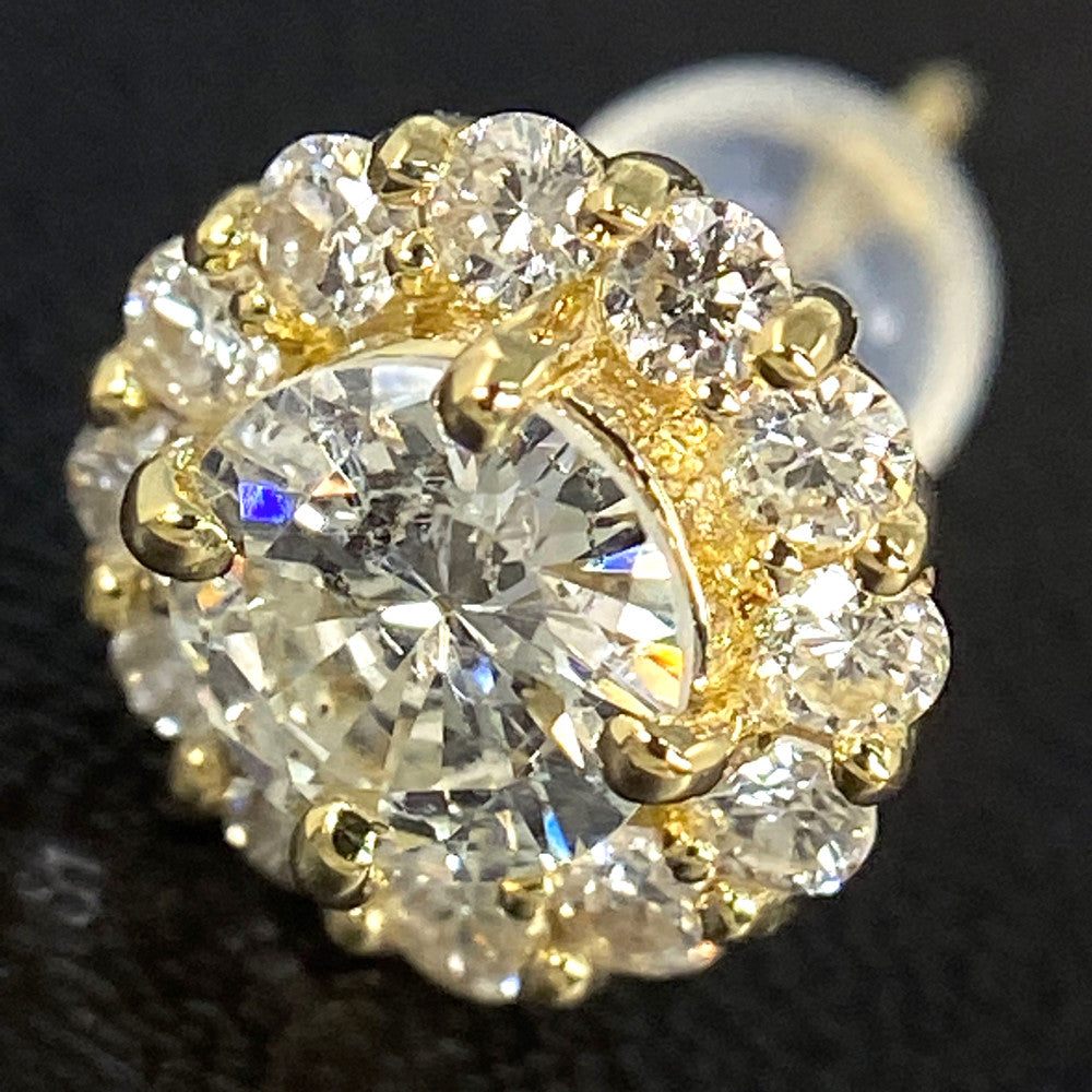 ダイヤモンド ピアス