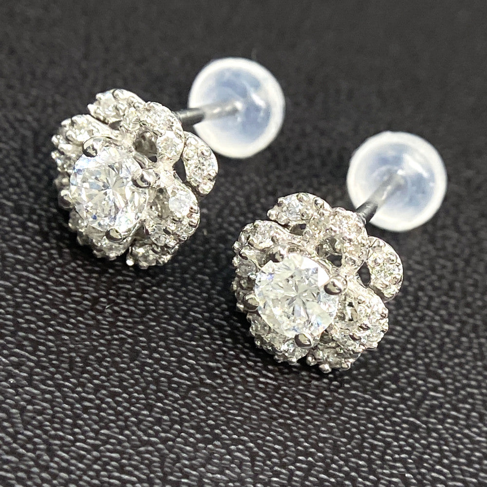 ダイヤモンド ピアス
