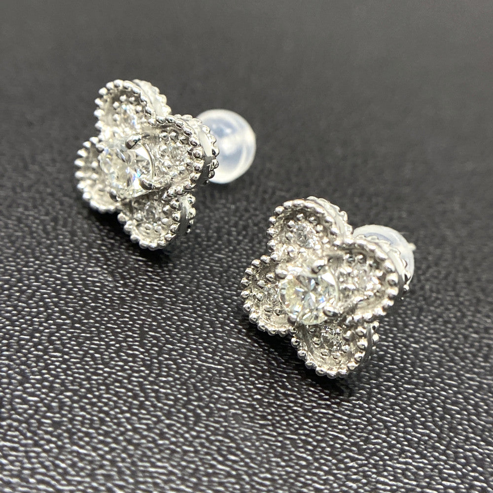 ダイヤモンド ピアス