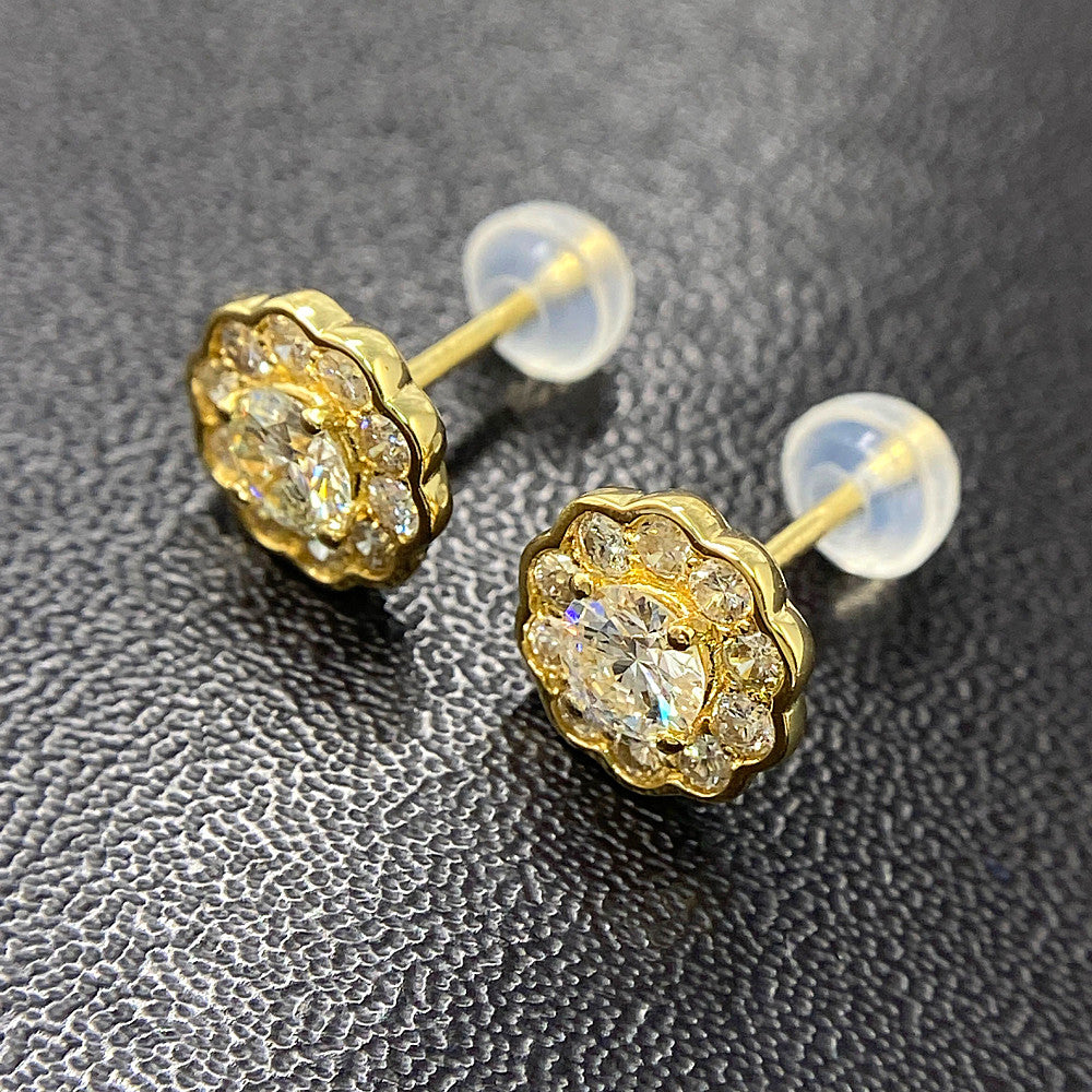 ダイヤモンド ピアス