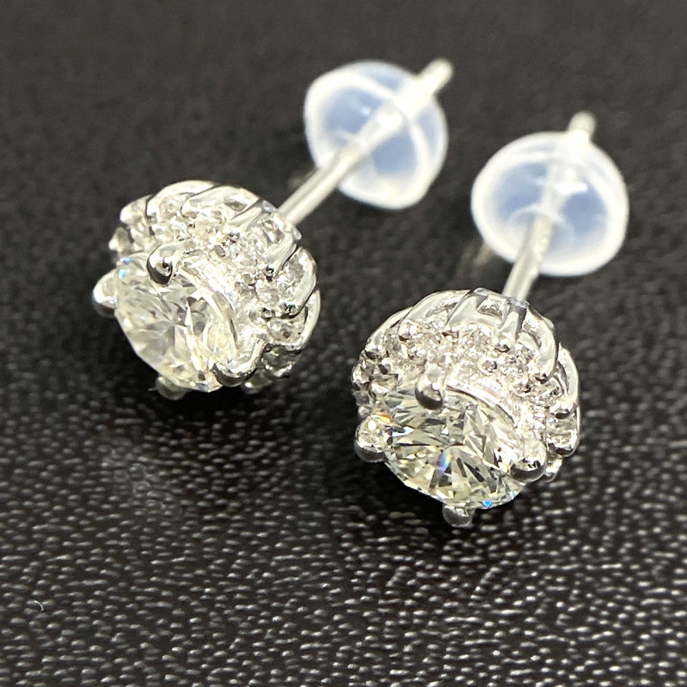 ダイヤモンド ピアス