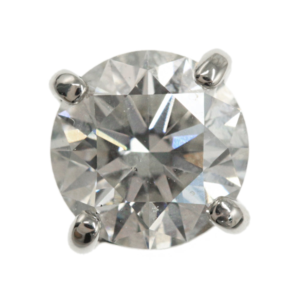 ダイヤモンド ピアス