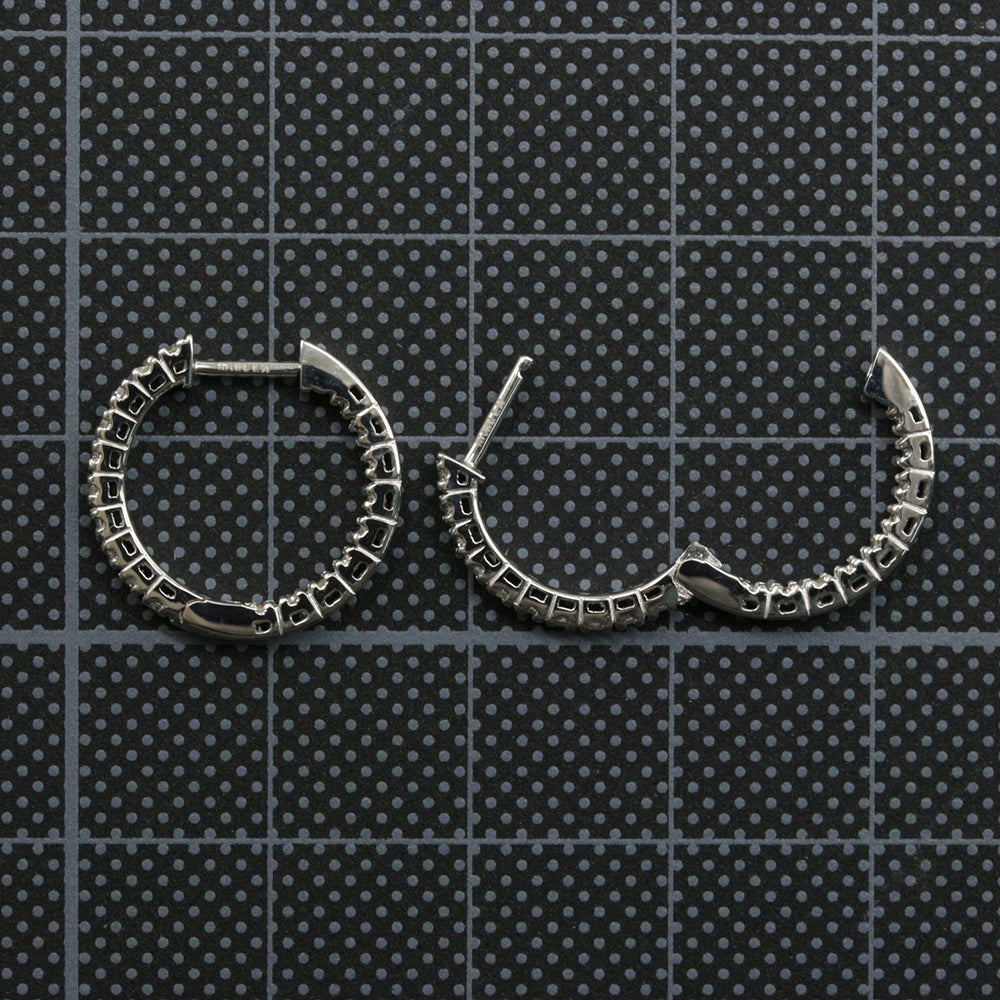 ダイヤモンド ピアス