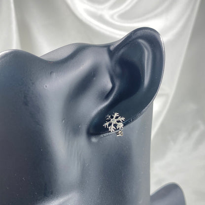 ダイヤモンド ピアス
