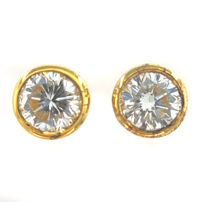 ダイヤモンド ピアス