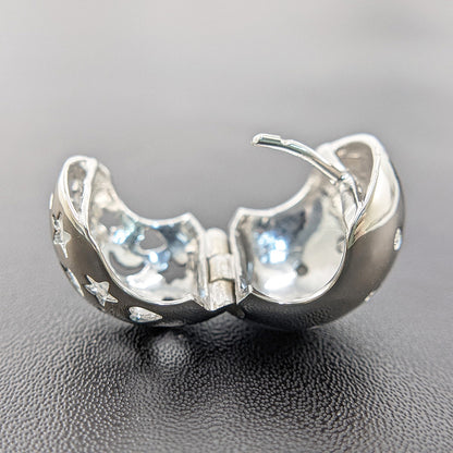 ダイヤモンド ピアス