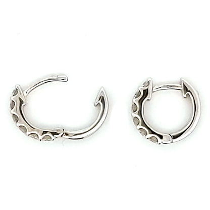 ダイヤモンド ピアス