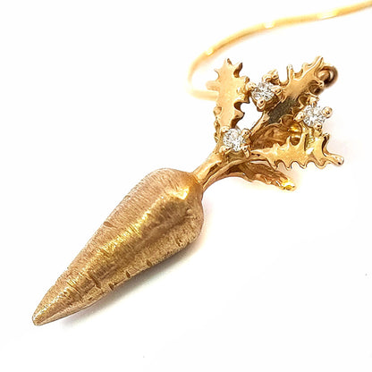ダイヤモンド ピアス