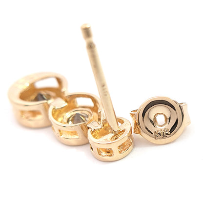ダイヤモンド ピアス
