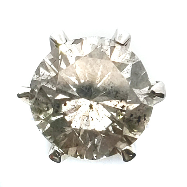 ダイヤモンド ピアス