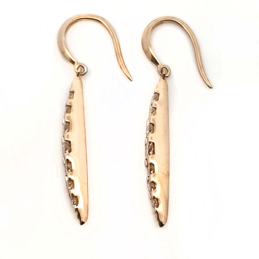 カシケイ ピアス