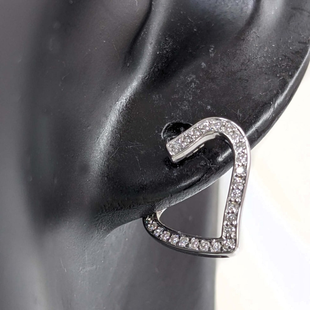 ヴァンドーム青山 ピアス
