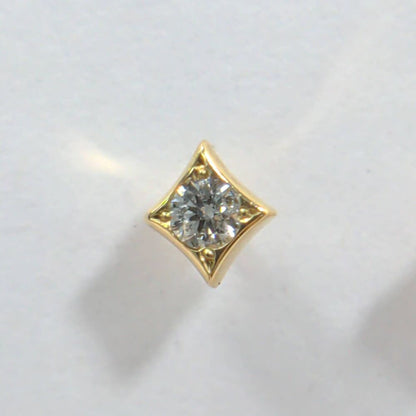 ケイウノ ピアス
