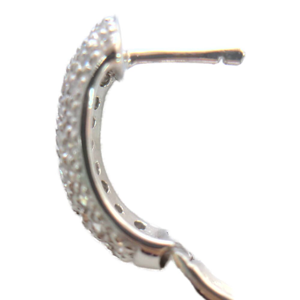 ダイヤモンド ピアス