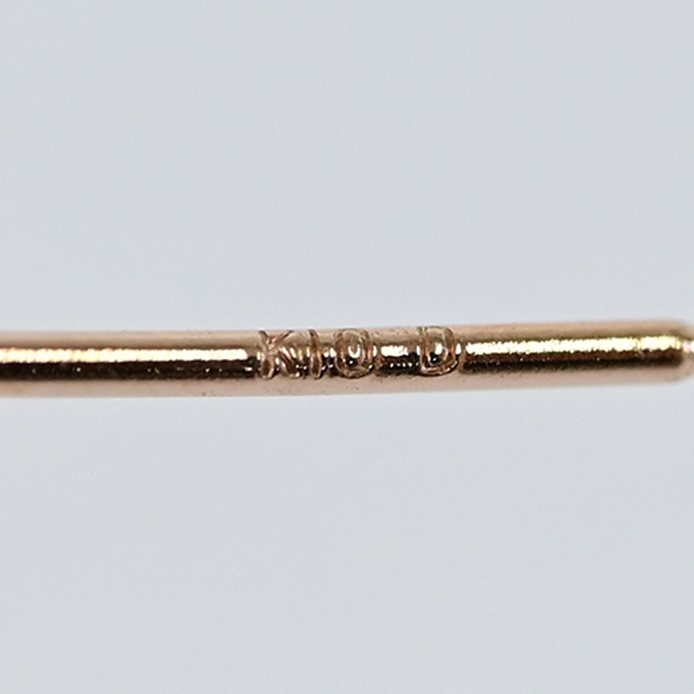 ダイヤモンド ピアス