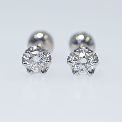 ダイヤモンド ピアス