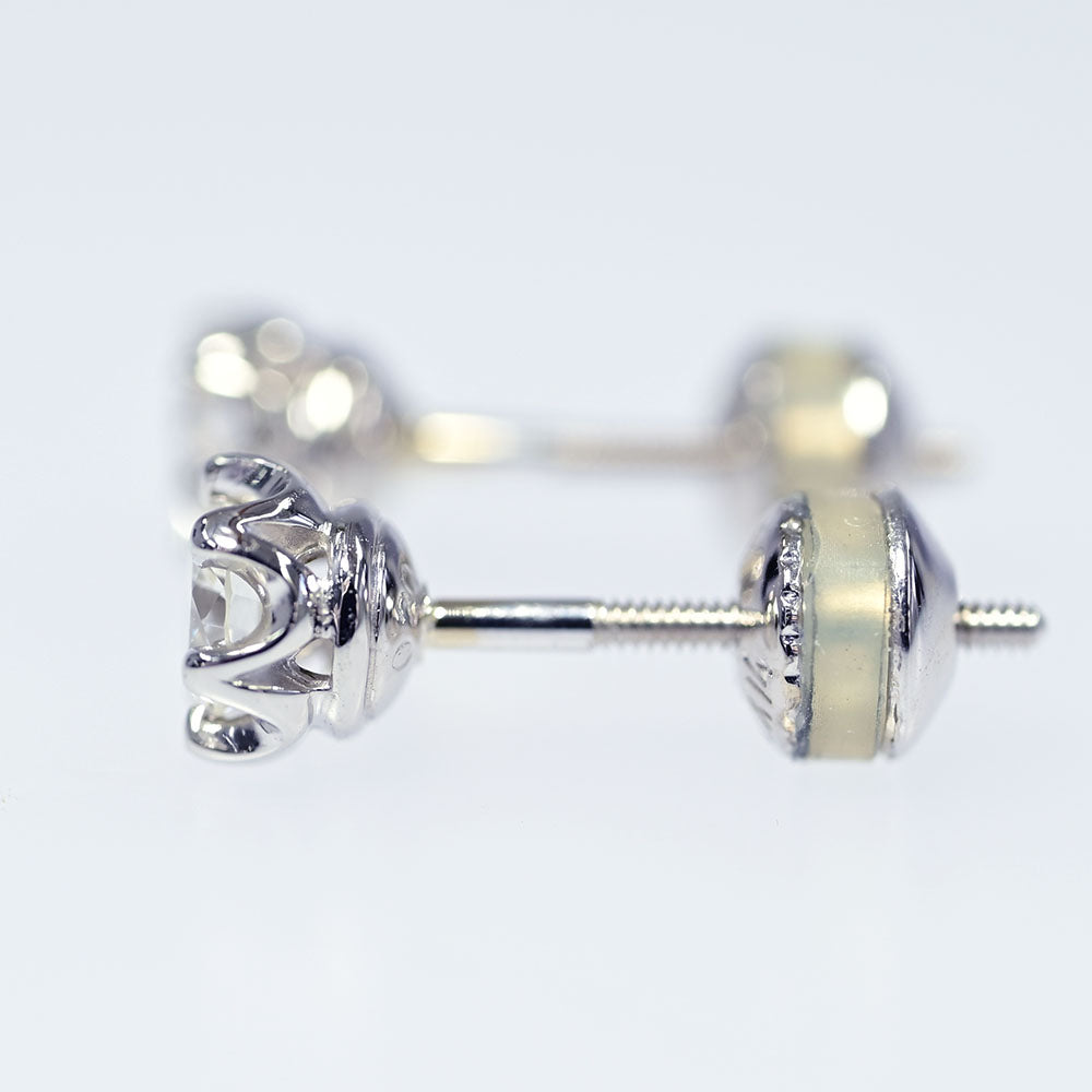 ダイヤモンド ピアス