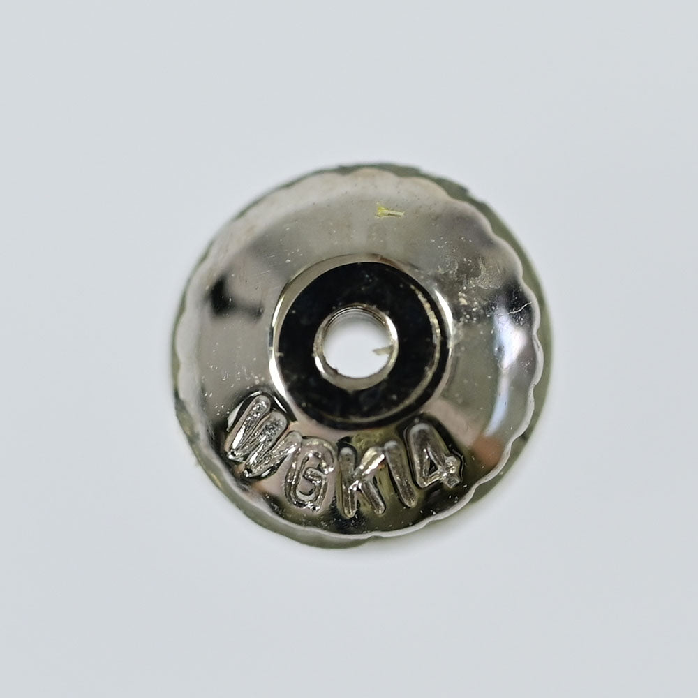 ダイヤモンド ピアス