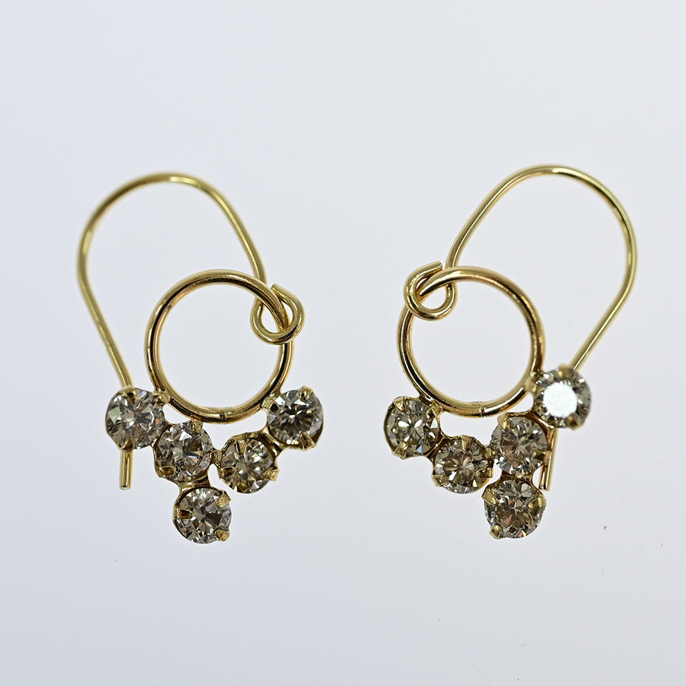 ダイヤモンド ピアス