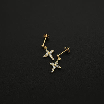 ダイヤモンド ピアス