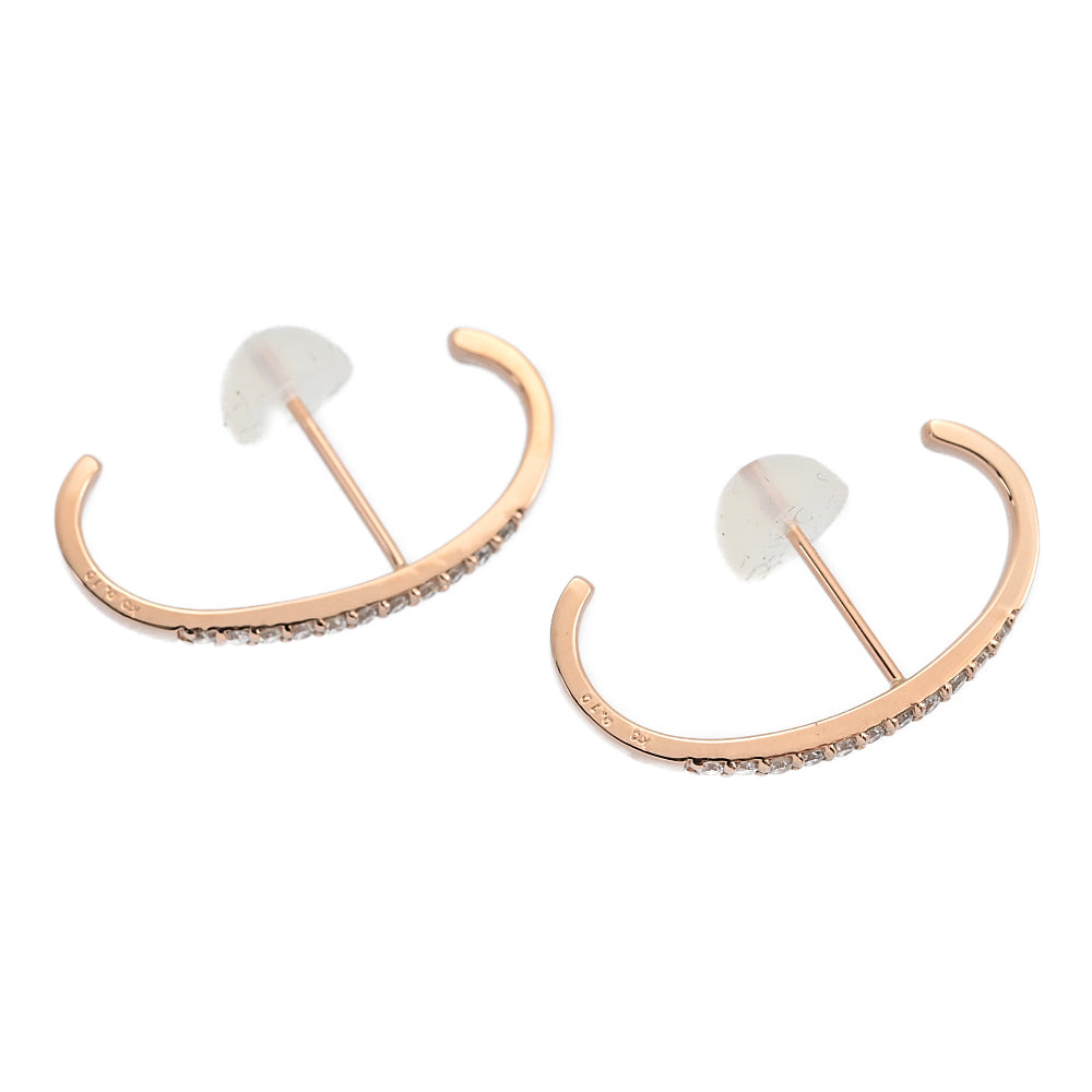 ダイヤモンド ピアス