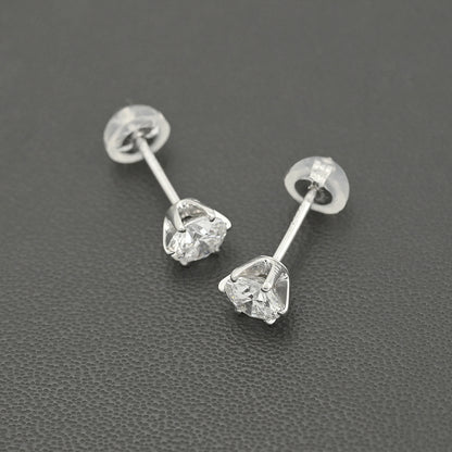 ダイヤモンド ピアス