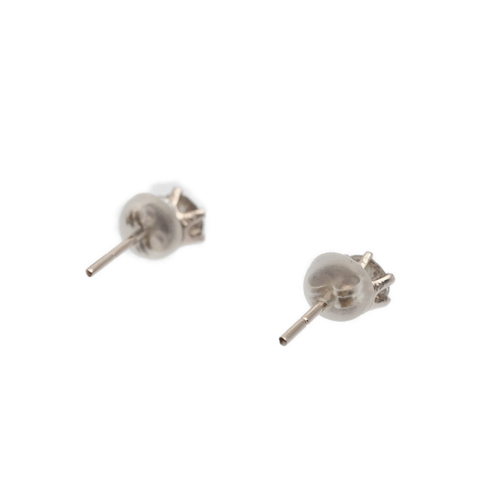 ダイヤモンド ピアス