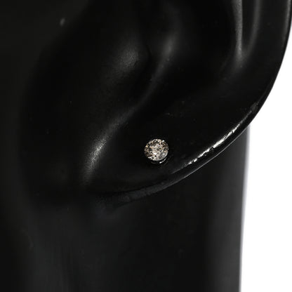 ダイヤモンド ピアス