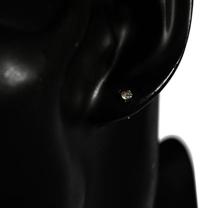 ダイヤモンド ピアス