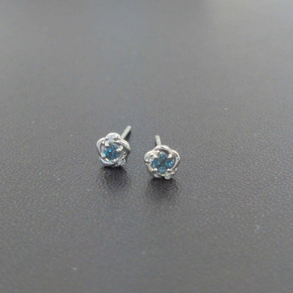 エステール ピアス