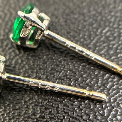 エメラルド ピアス