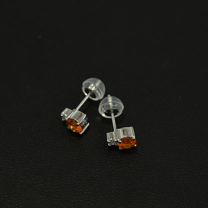 ガーネット ピアス