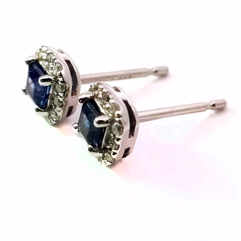 サファイア ピアス