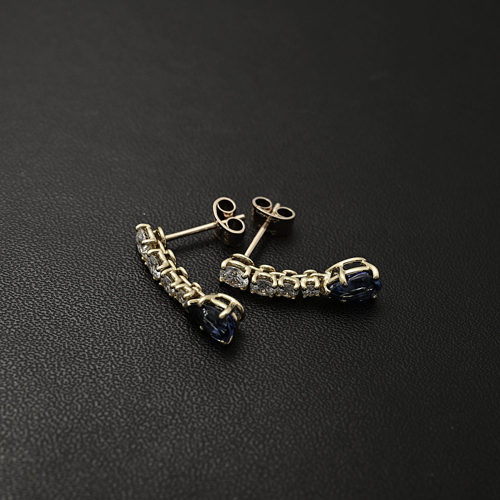 カルティエ ピアス