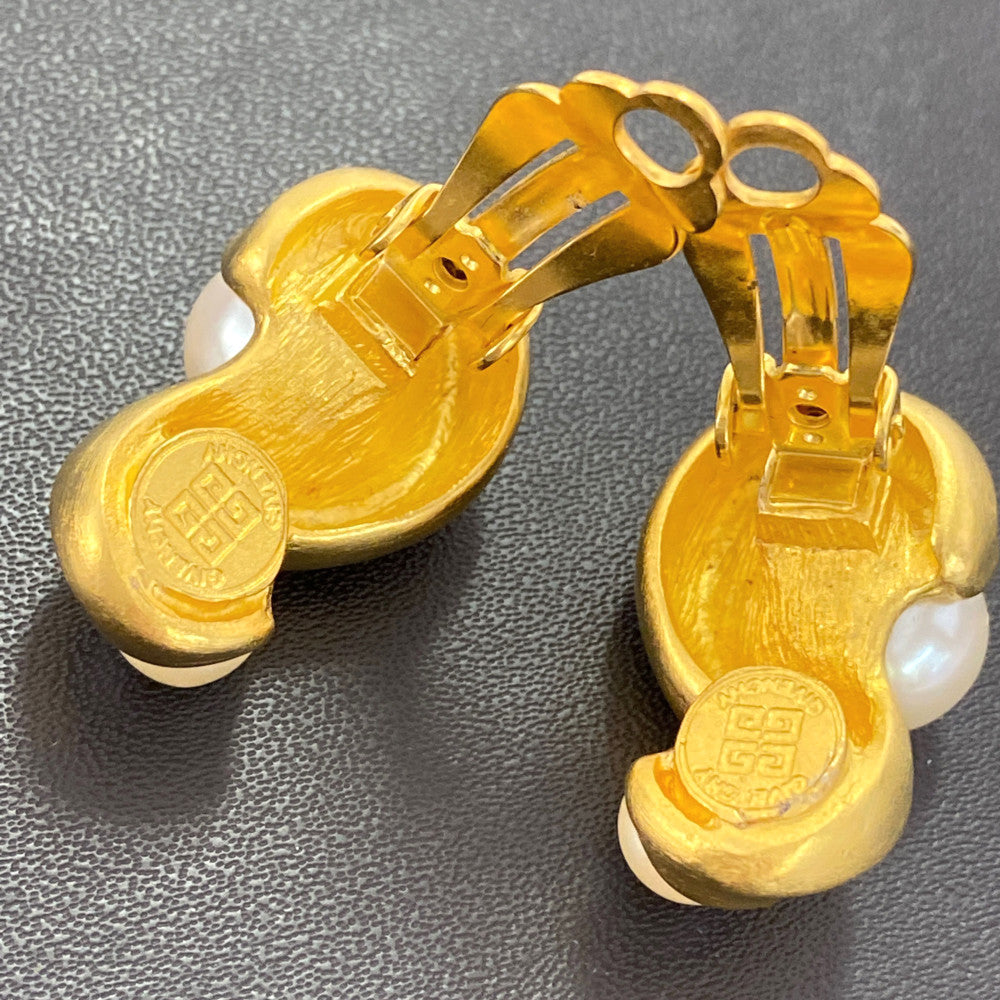ジバンシー(ジバンシィ) イヤリング