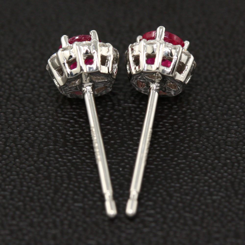 ノーブランド ピアス