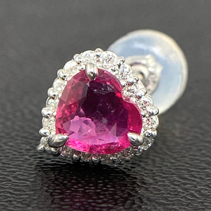 ルビー ピアス