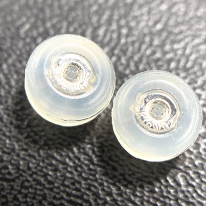 ルビー ピアス