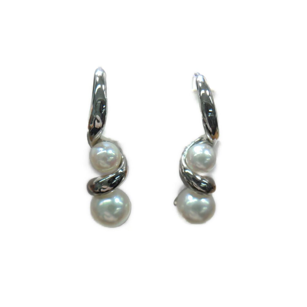 ミキモト ピアス