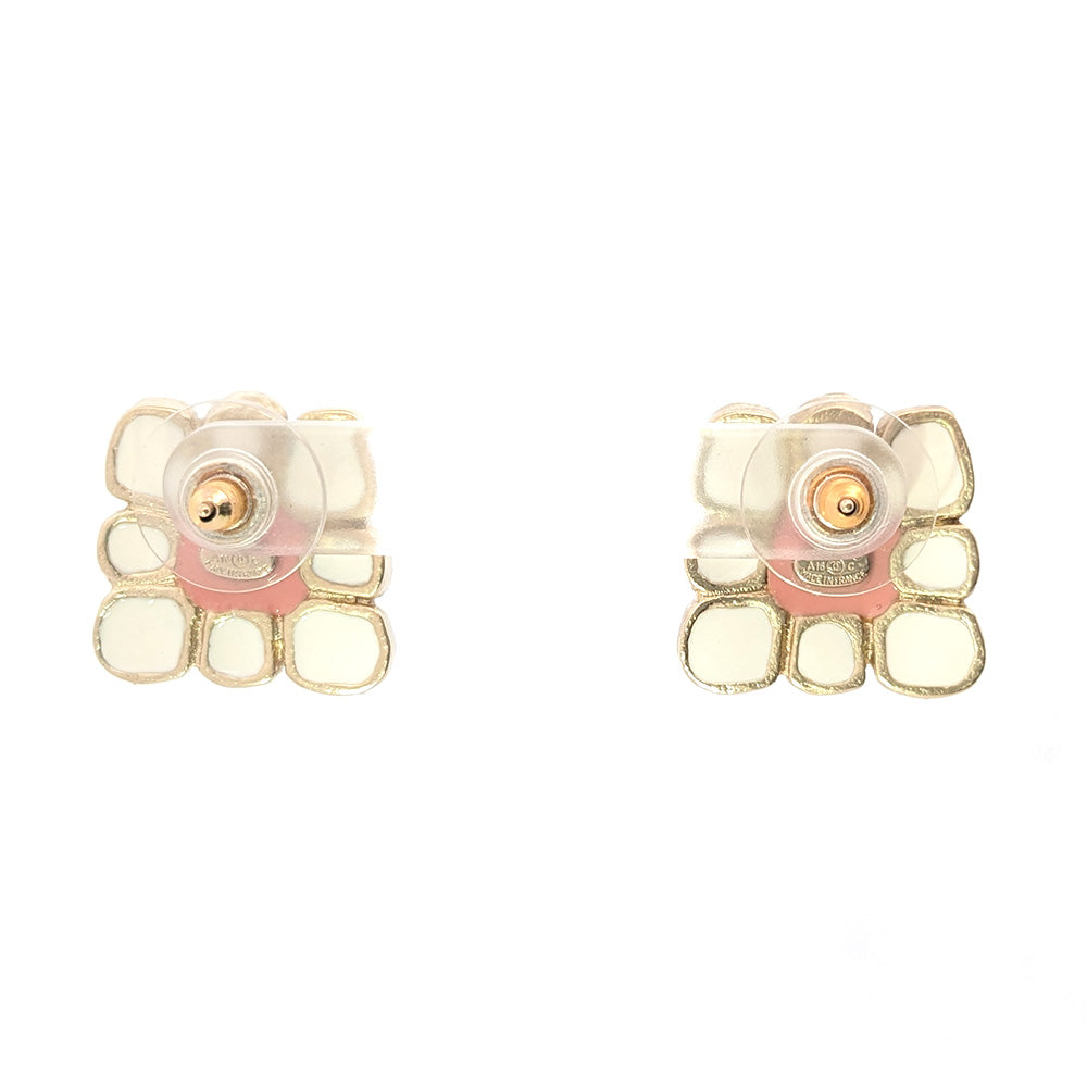 シャネル ピアス