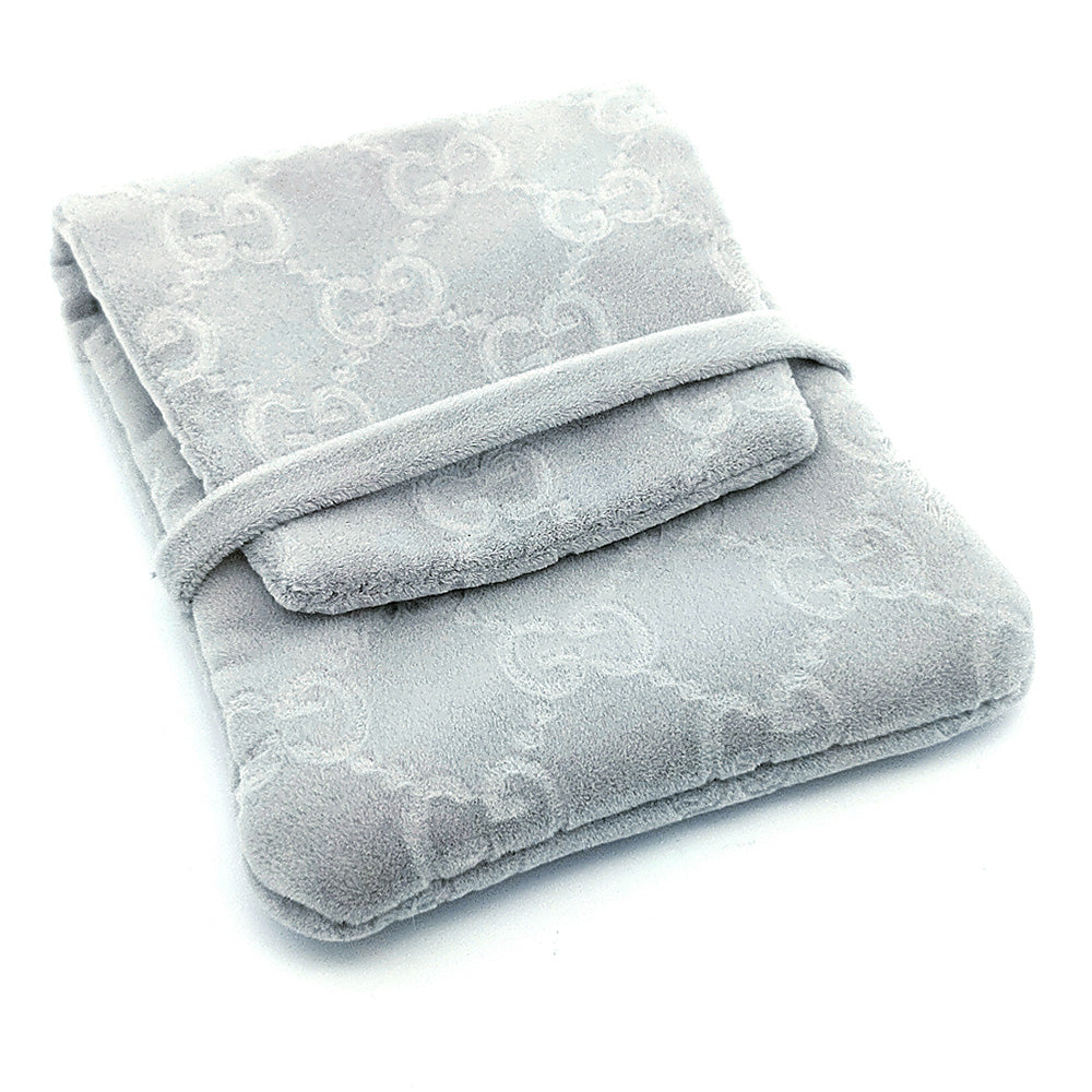 グッチ ピアス